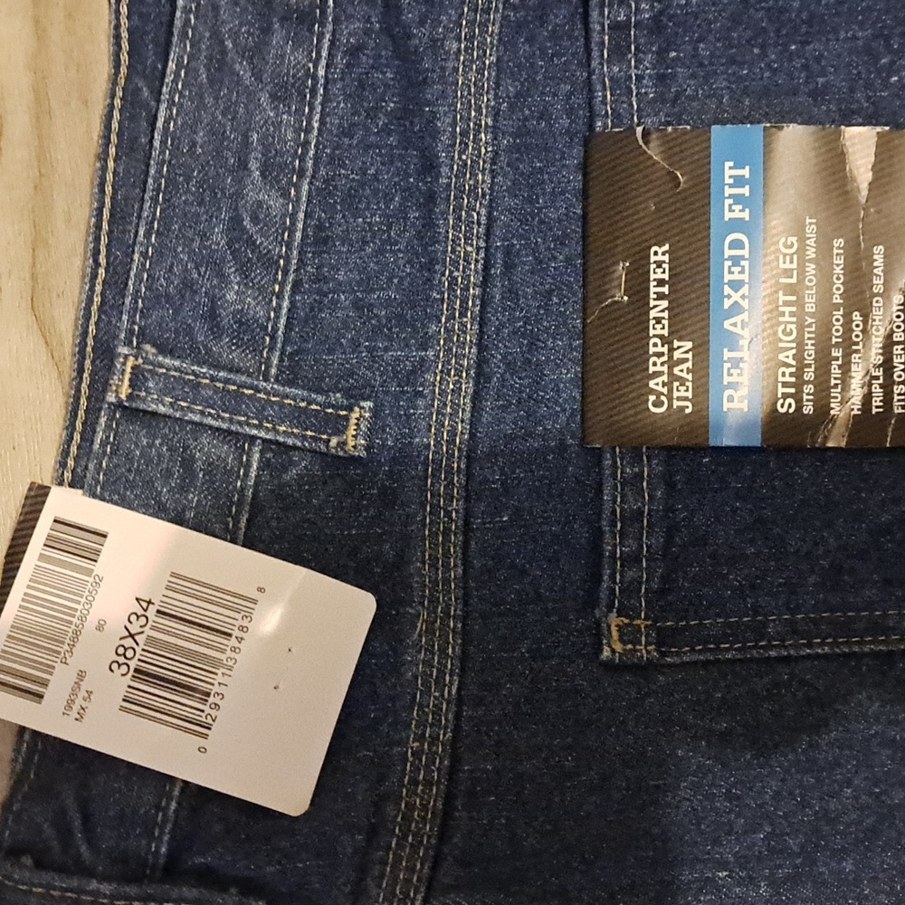 Jeans ๐ - Picture 2 of 2